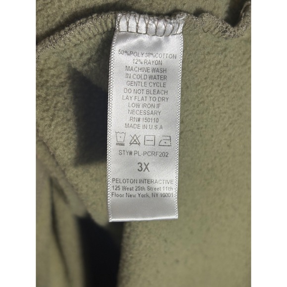 Peloton Together We Go Far Turtleneck Sweatshirt Pullover Size 3X Green - Picture 9 of 10